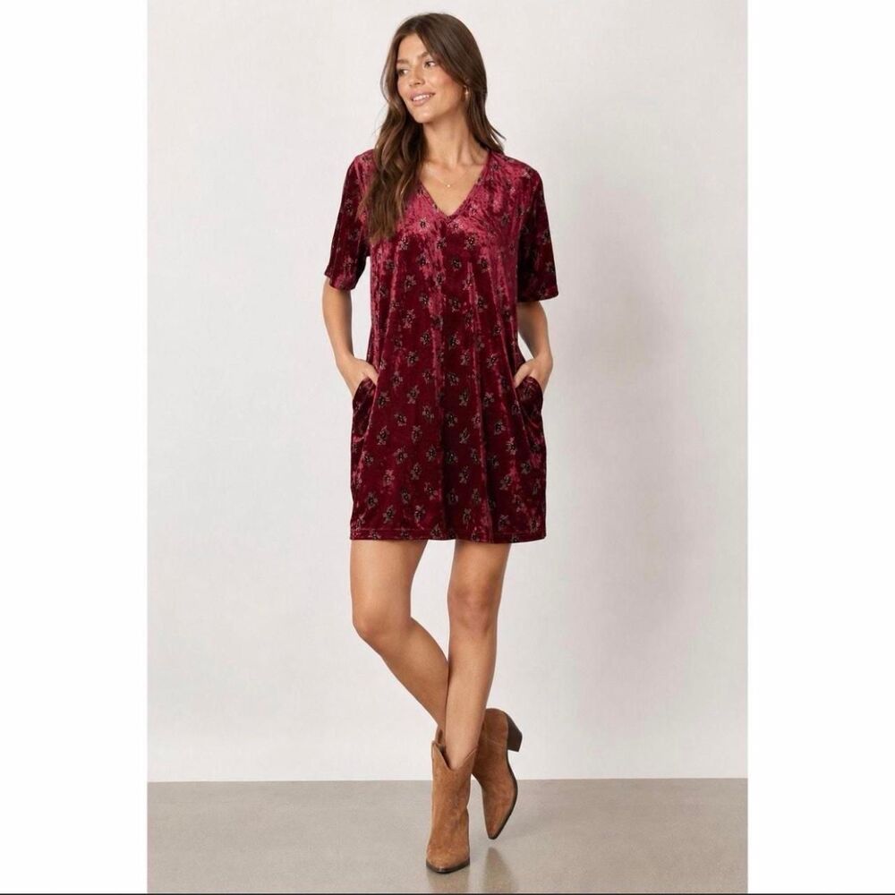 Natural Life All Day Velvet V-Neck Floral Shift Dress Burgundy XL Pockets
